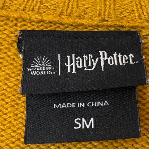 Hot Topic Harry Potter Hufflepuff Skimmer Cardigan yellow black small medium - Picture 4 of 10